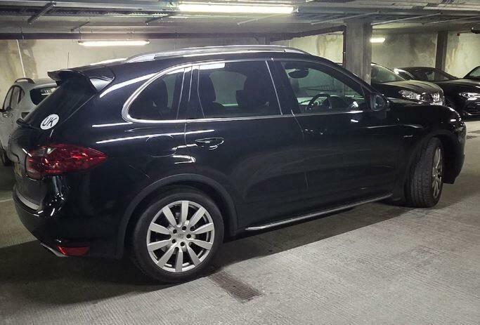 Porsche Cayenne 3.0 Td V6 Tiptronic 4Wd Euro 5 Ss Black #4
