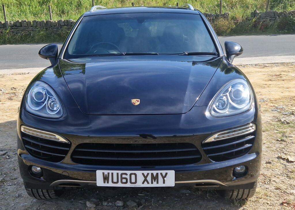 Porsche Cayenne V8 Turbo S Tiptronic Black #26
