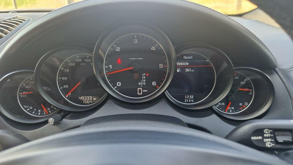Porsche Cayenne V8 Turbo S Tiptronic Black #73