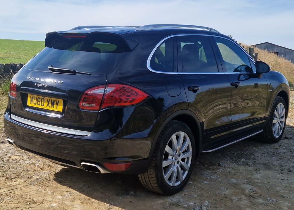 Porsche Cayenne V8 Turbo S Tiptronic Black #12