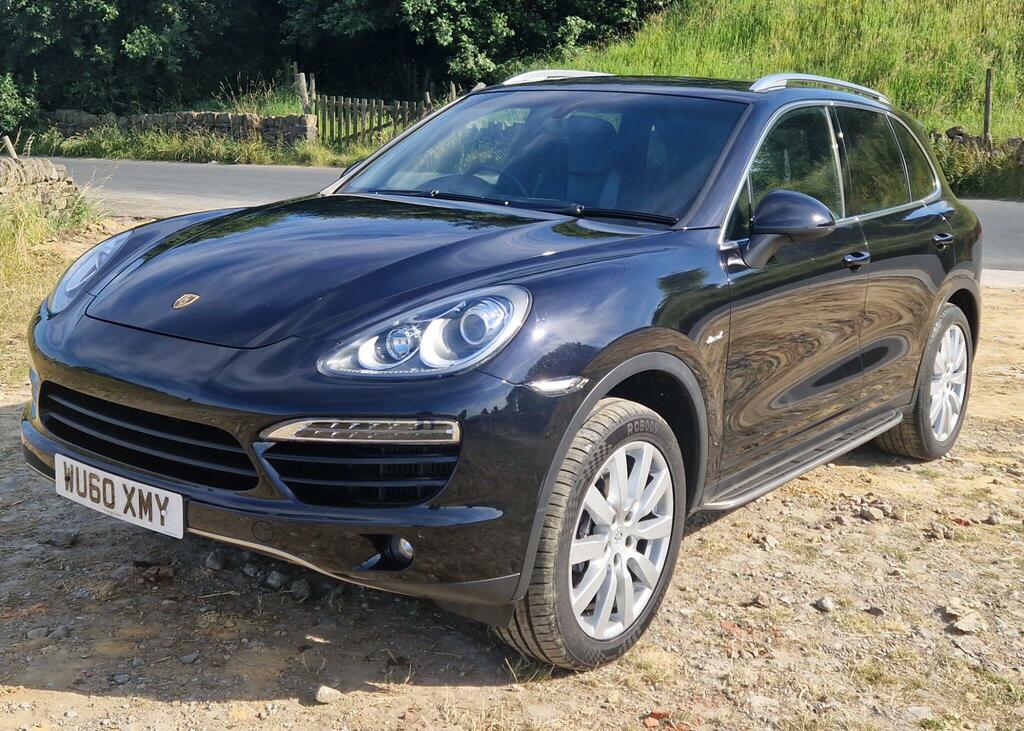 Porsche Cayenne V8 Turbo S Tiptronic Black #23