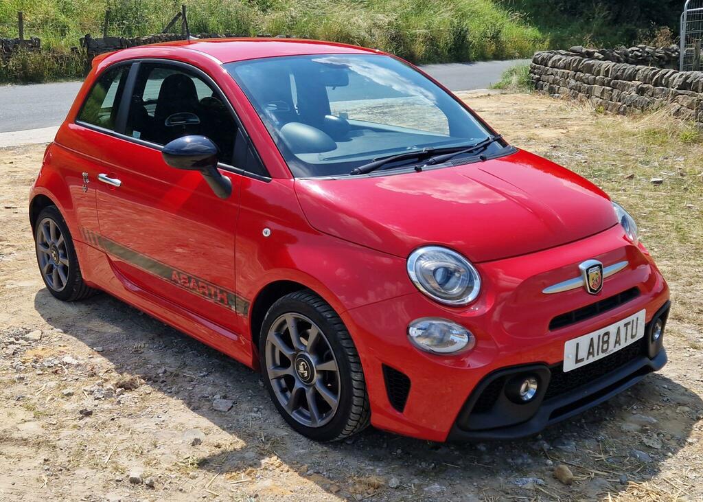 Abarth 595 1.4 T-jet Euro 6 Red