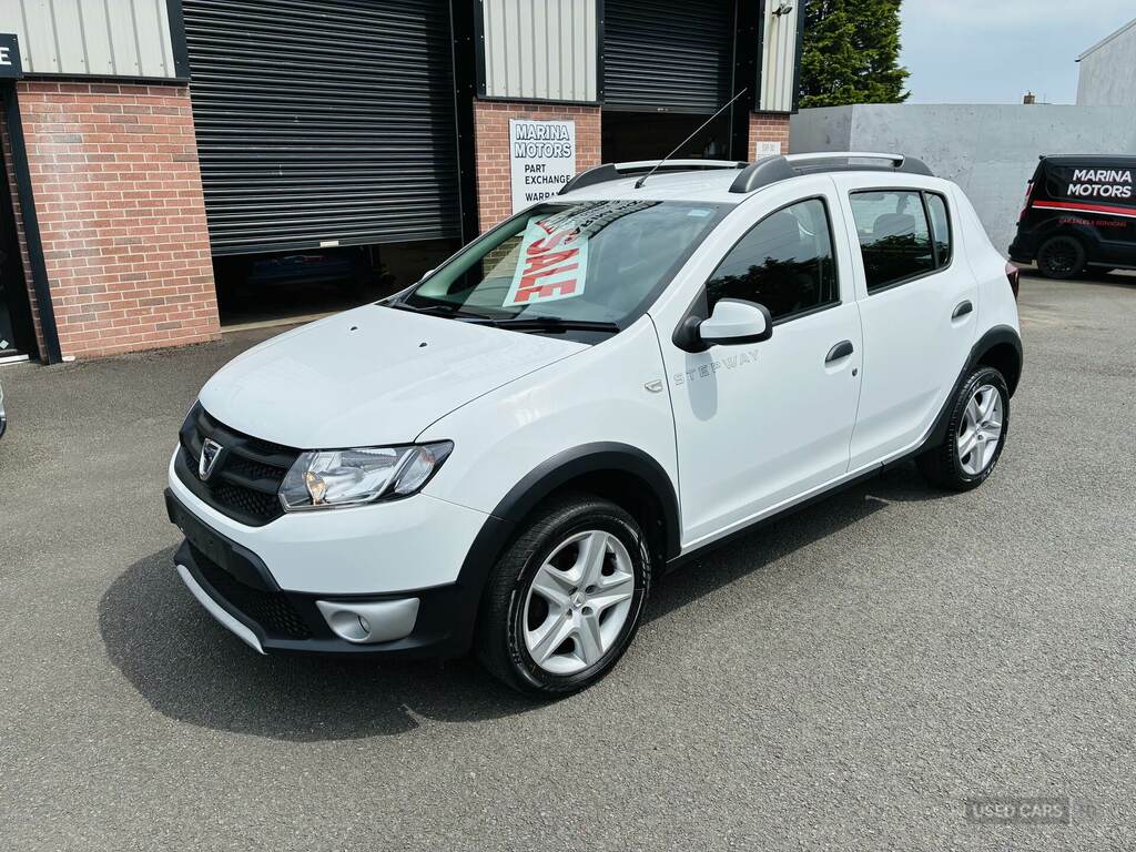 Dacia Sandero Stepway 0.9 Tce Ambiance Start Stop White #4