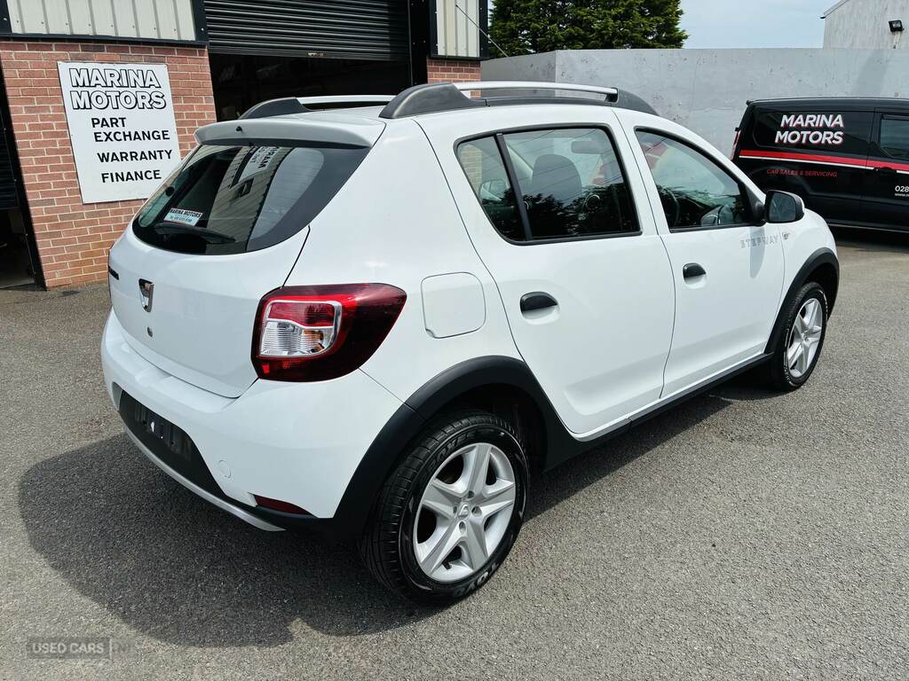 Dacia Sandero Stepway 0.9 Tce Ambiance Start Stop White #3