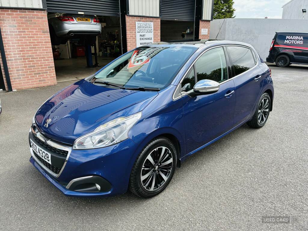 Peugeot 208 1.2 Puretech Allure Premium Blue #4