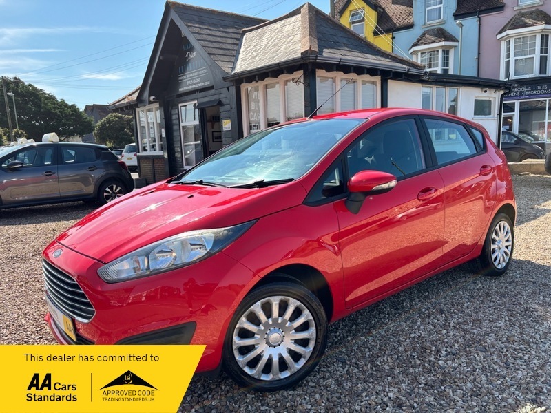 Ford Fiesta 1.25 Style Hatchback Red