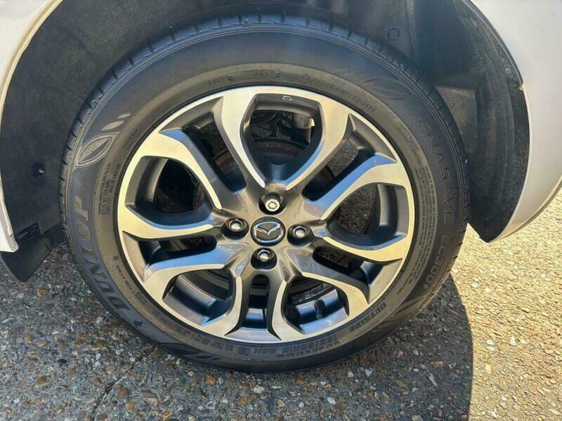 Mazda 2 1.5 Skyactiv-g Sport Nav Hatchback Manu White #29
