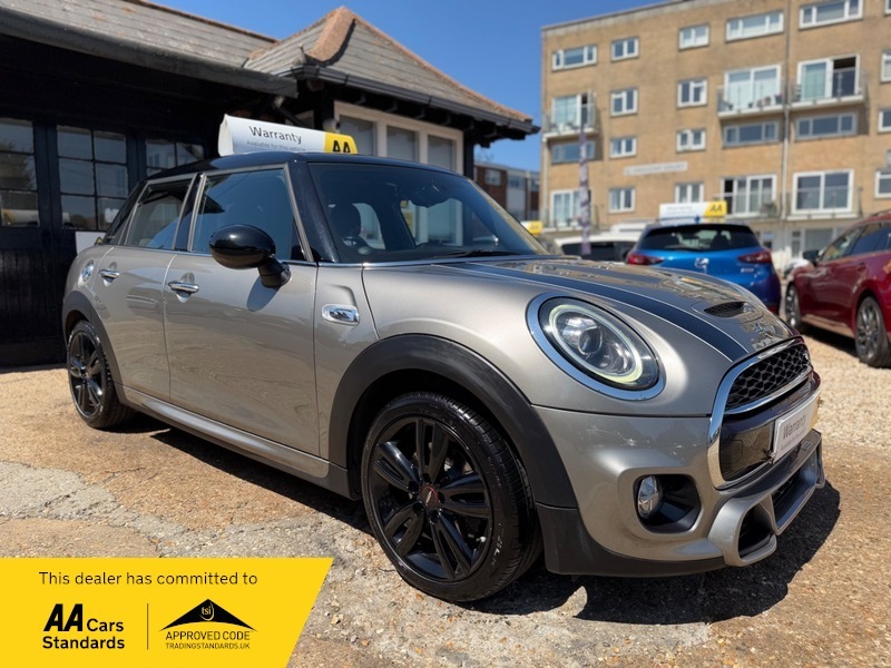 Mini Hatch 2.0 Cooper S Sport Silver