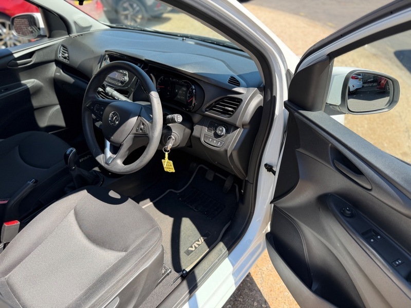 Vauxhall Viva 1.0I Sl Euro 6 Black #15