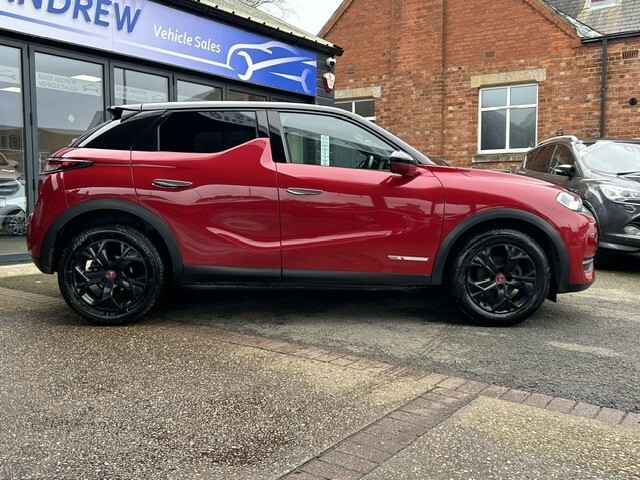 DS DS 3 Crossback Suv 1.5 Bluehdi Performance Line 2021 Red #2