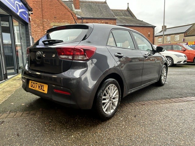 Kia RIO Hatchback 1.4 2 2017 GC17HXL Grey #3