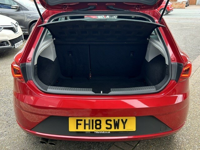 Seat Leon Hatchback 1.4 Tsi Fr Technology 2018 FH18SWY Red #5