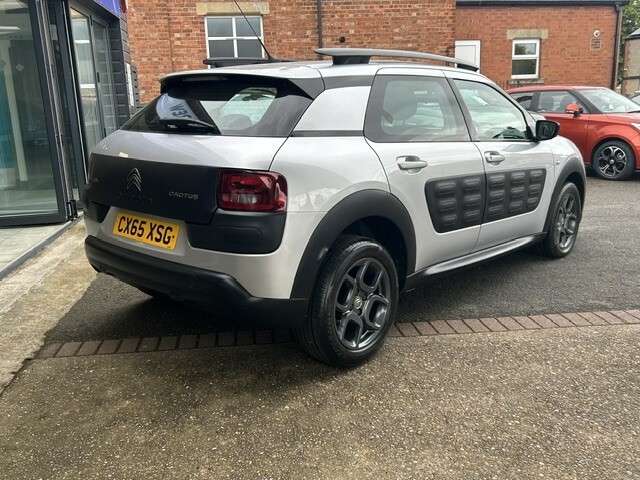 Citroen C4 Cactus Hatchback 1.6 Bluehdi Feel 2016 CX65XSG Silver #3