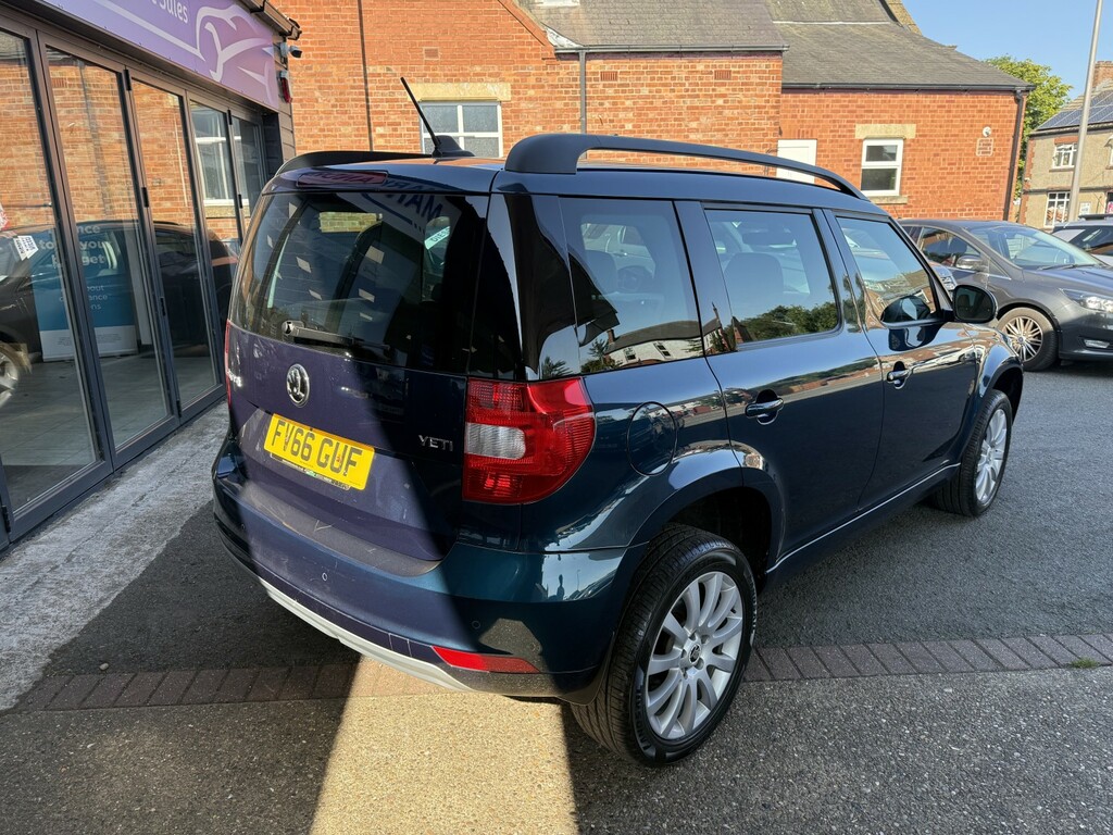 Skoda Yeti Suv 1.2 Tsi Se L 2016 Blue #4