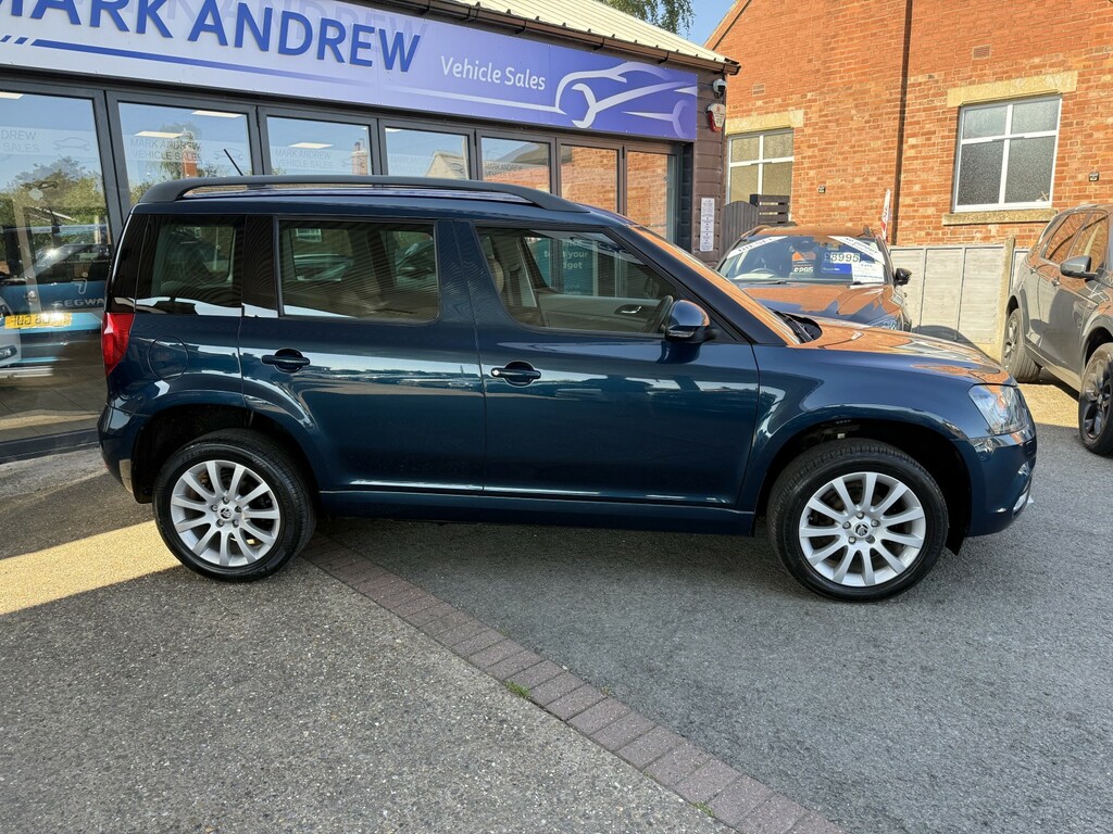 Skoda Yeti Suv 1.2 Tsi Se L 2016 Blue #3