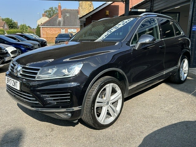 Volkswagen Touareg 3.0 Tdi V6 Bluemotion Tech R-line Plus Black #6