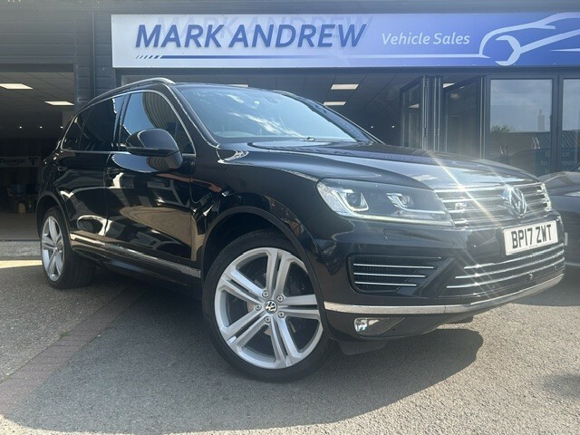 Volkswagen Touareg 3.0 Tdi V6 Bluemotion Tech R-line Plus Black