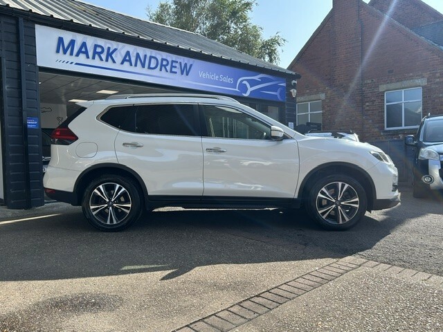 Nissan X-Trail Suv 1.7 Dci N-connecta 2019 FY69YVO White #2
