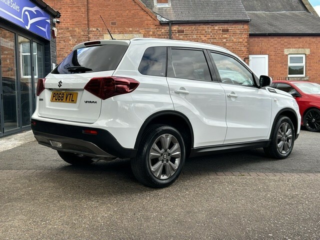 Suzuki Vitara 1.0 Boosterjet Sz-t White #3