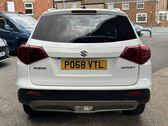 Suzuki Vitara 1.0 Boosterjet Sz-t White #4