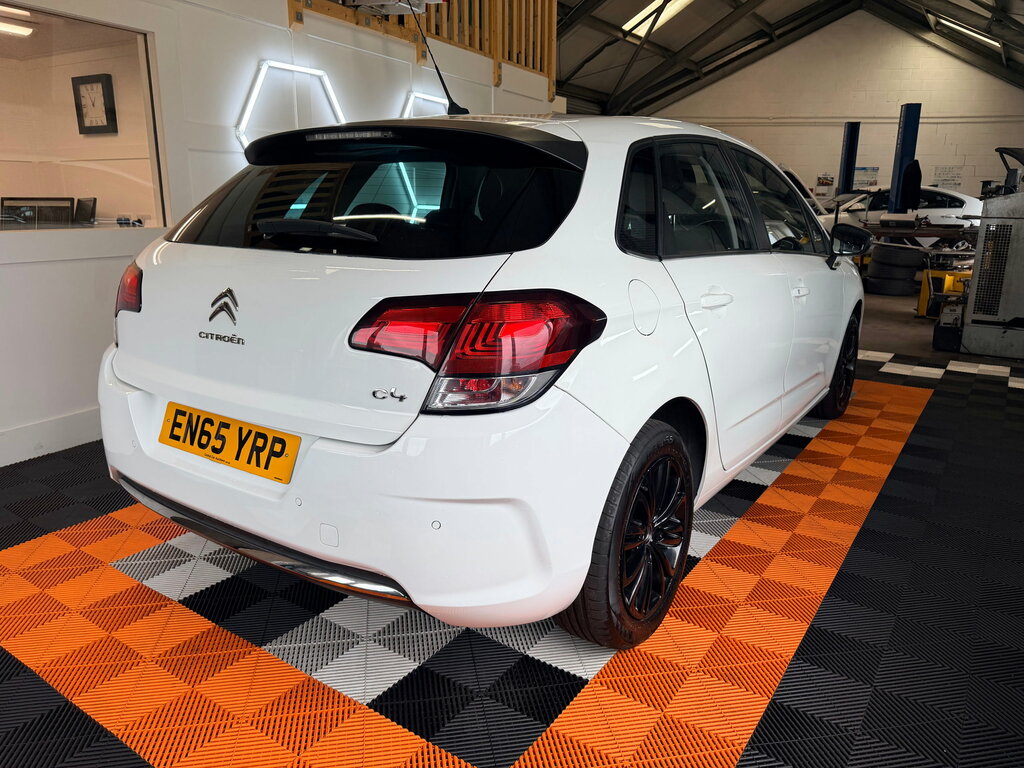 Citroen C4 1.2 Puretech Flair Hatchback Eur White #4