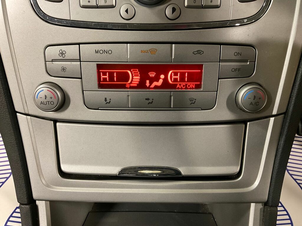 Ford Mondeo Tdci Titanium #37