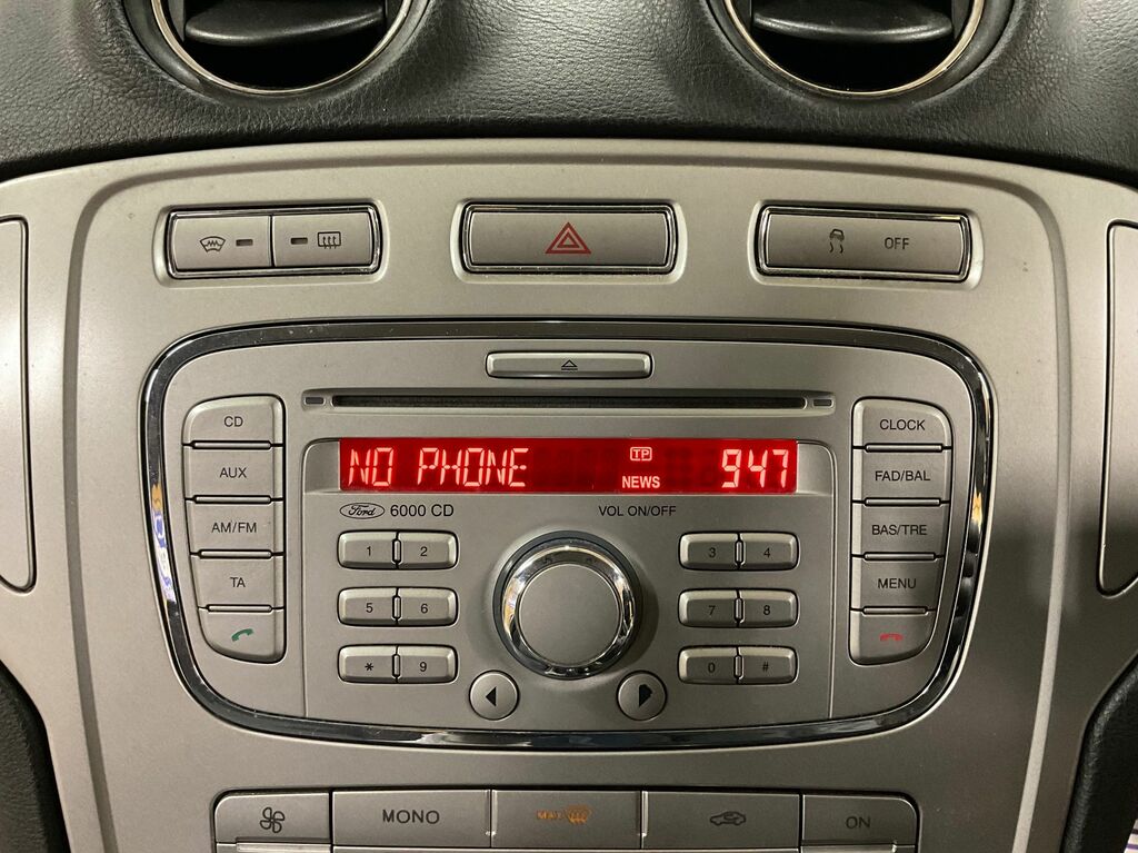 Ford Mondeo Tdci Titanium #36