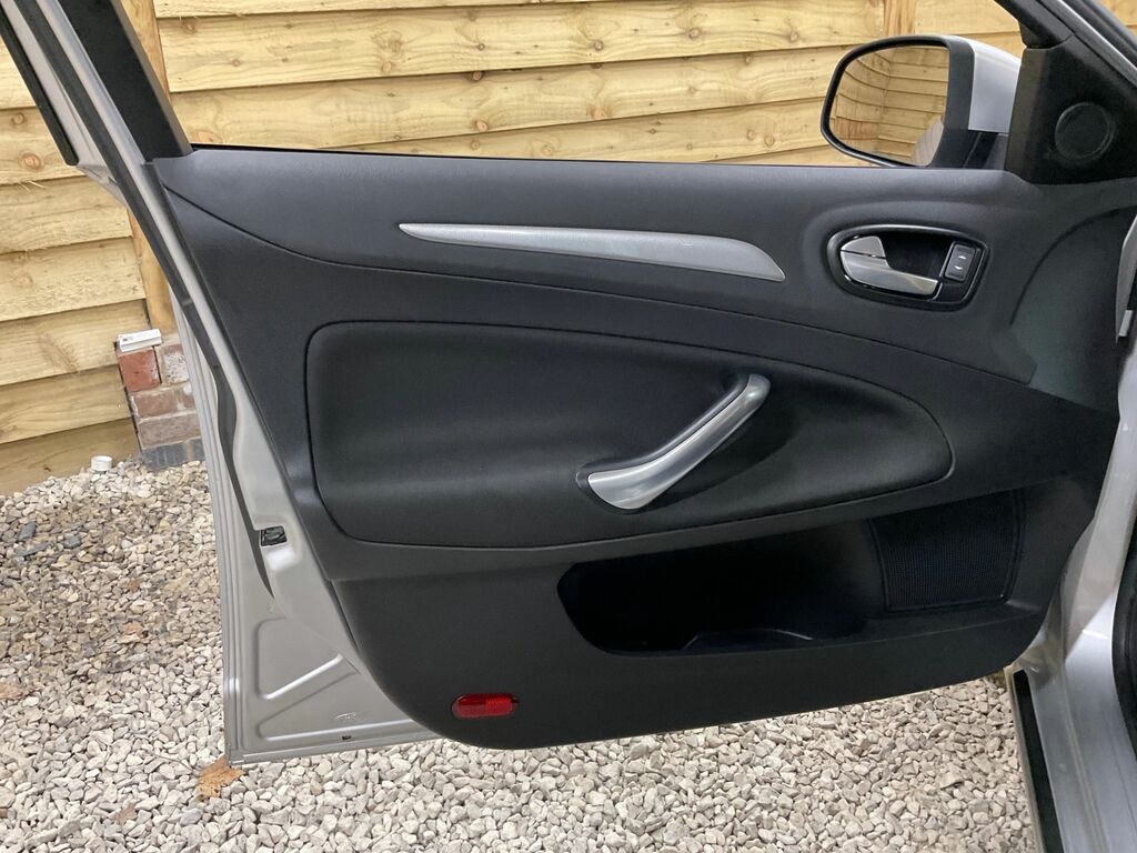 Ford Mondeo Tdci Titanium #18