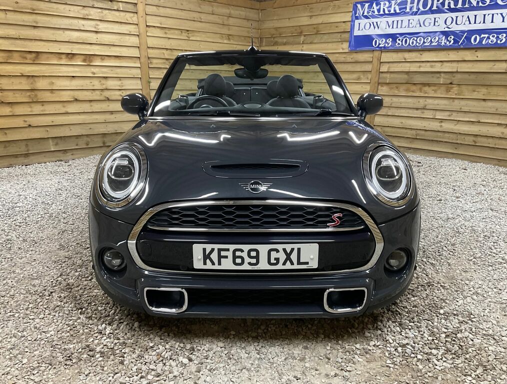Mini Convertible Cooper S Exclusive Convertible Grey #2