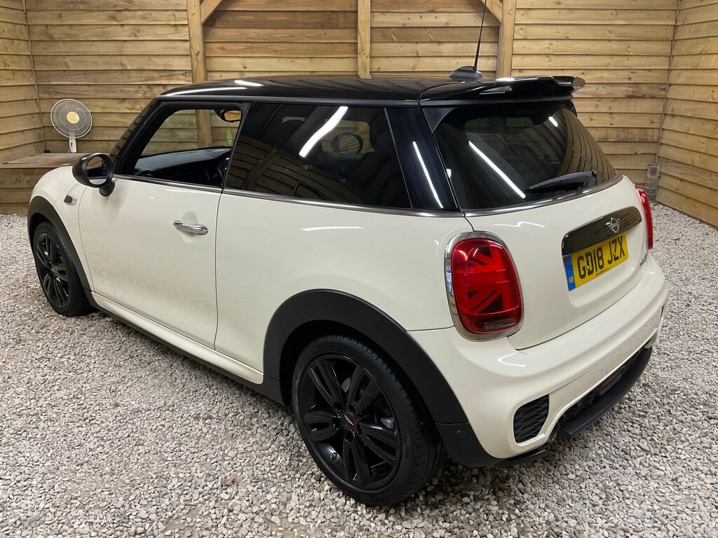 Mini Hatch Cooper Hatchback White #4