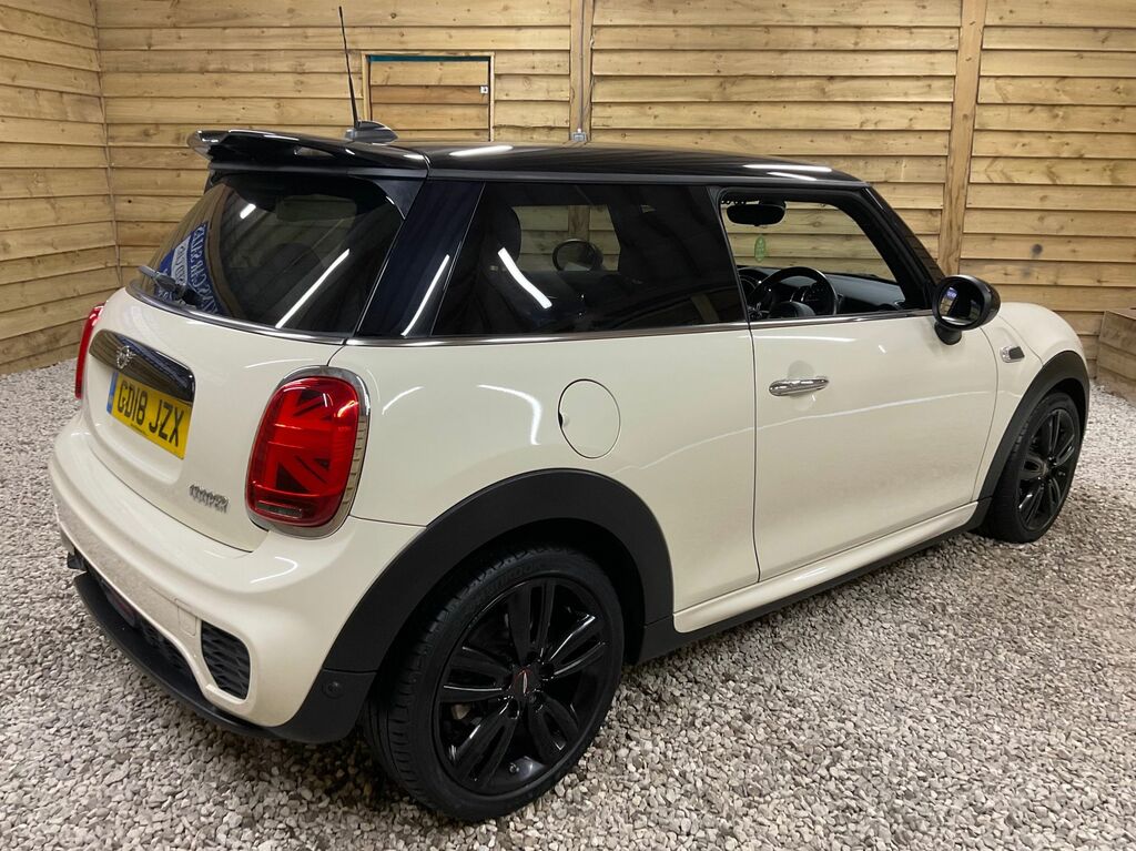 Mini Hatch Cooper Hatchback White #6