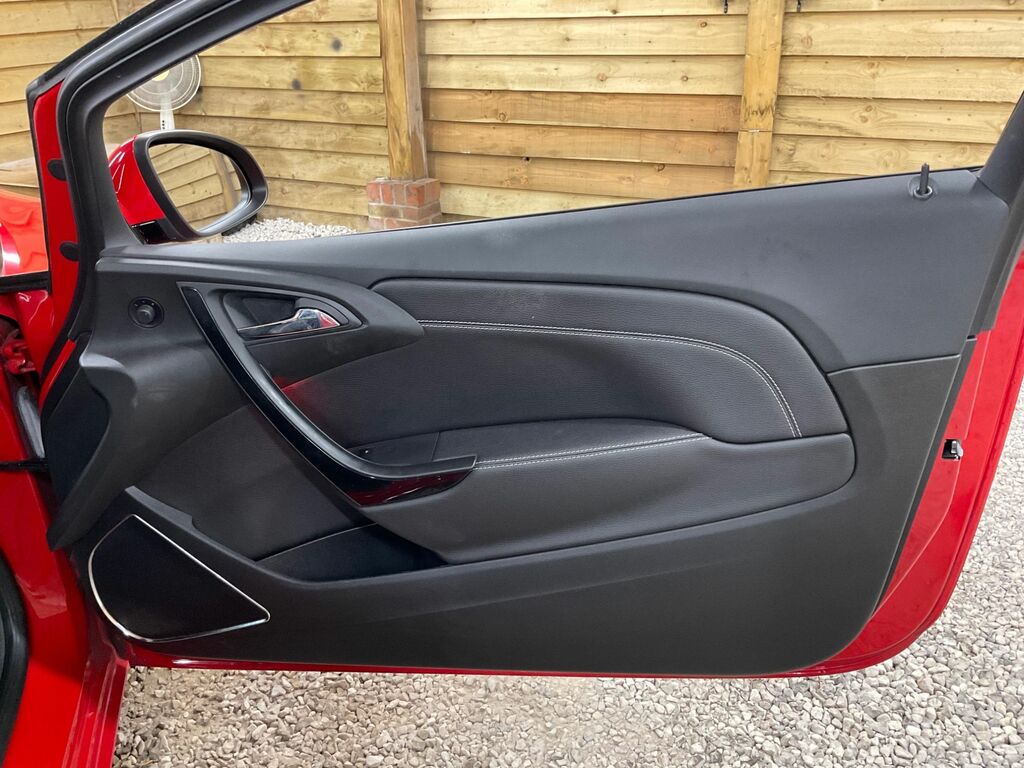 Vauxhall Astra GTC Sri Cdti Ss Grey #9