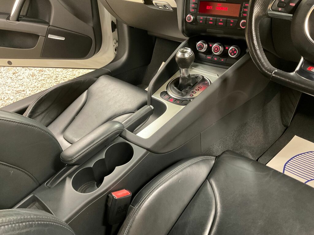 Audi TT 2.0 Tfsi Black Edition Euro 5 Ss Red #15