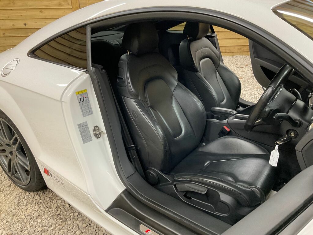 Audi TT 2.0 Tfsi Black Edition Euro 5 Ss Red #17