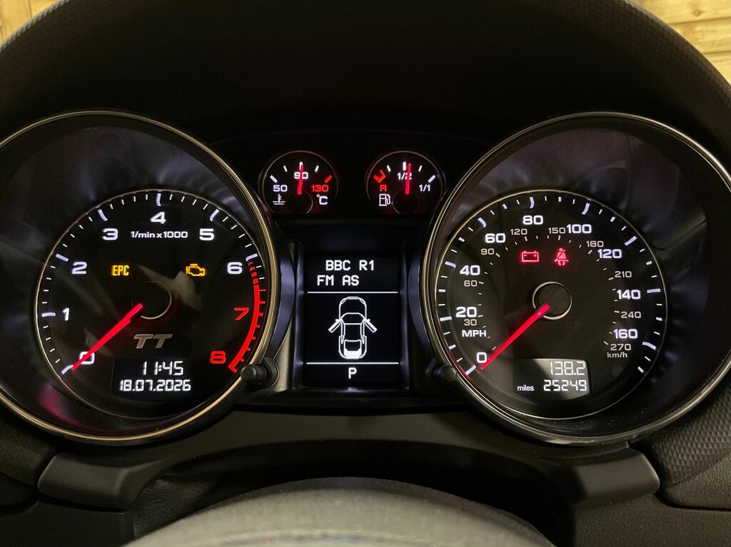 Audi TT 2.0 Tfsi Black Edition Euro 5 Ss Red #37