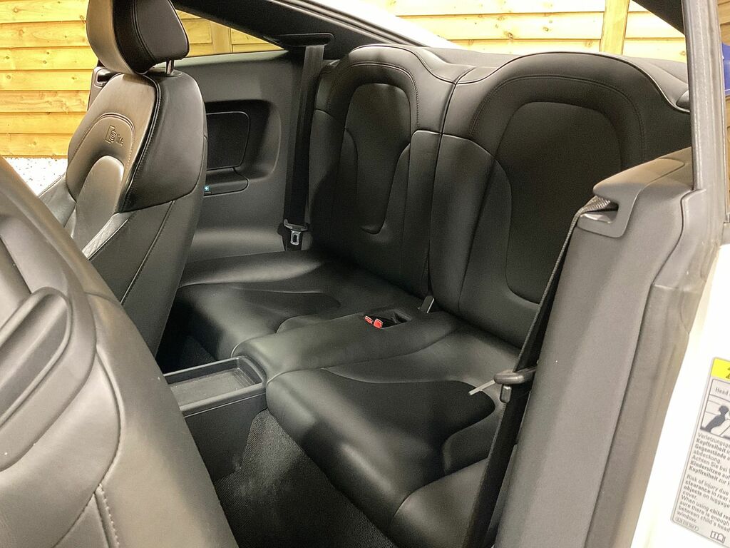 Audi TT 2.0 Tfsi Black Edition Euro 5 Ss Red #27