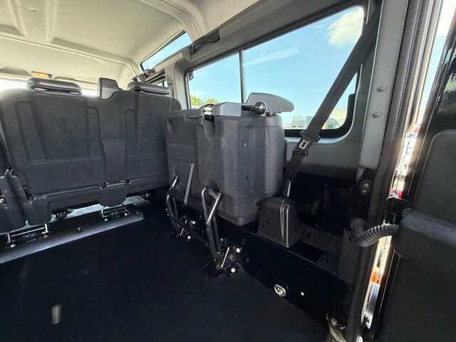 Land Rover Defender 110 Mpv Grey #11