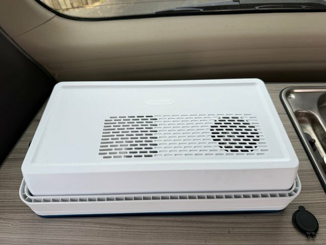 Toyota Alphard Mpv White #16