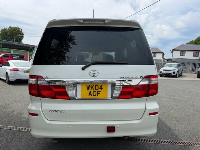 Toyota Alphard Campervan White #5