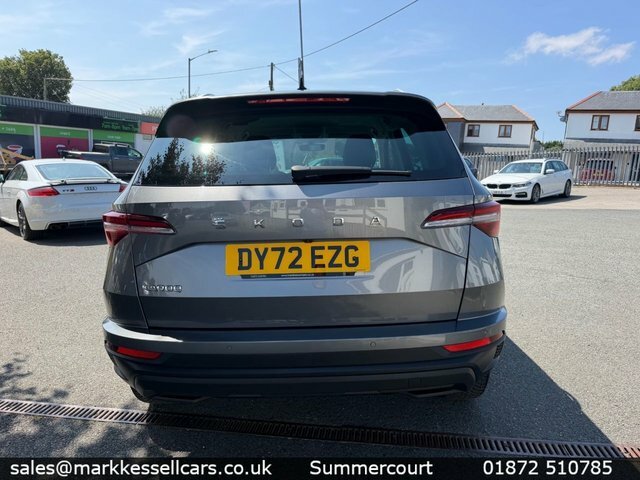 Skoda Karoq Suv DY72EZG Grey #4