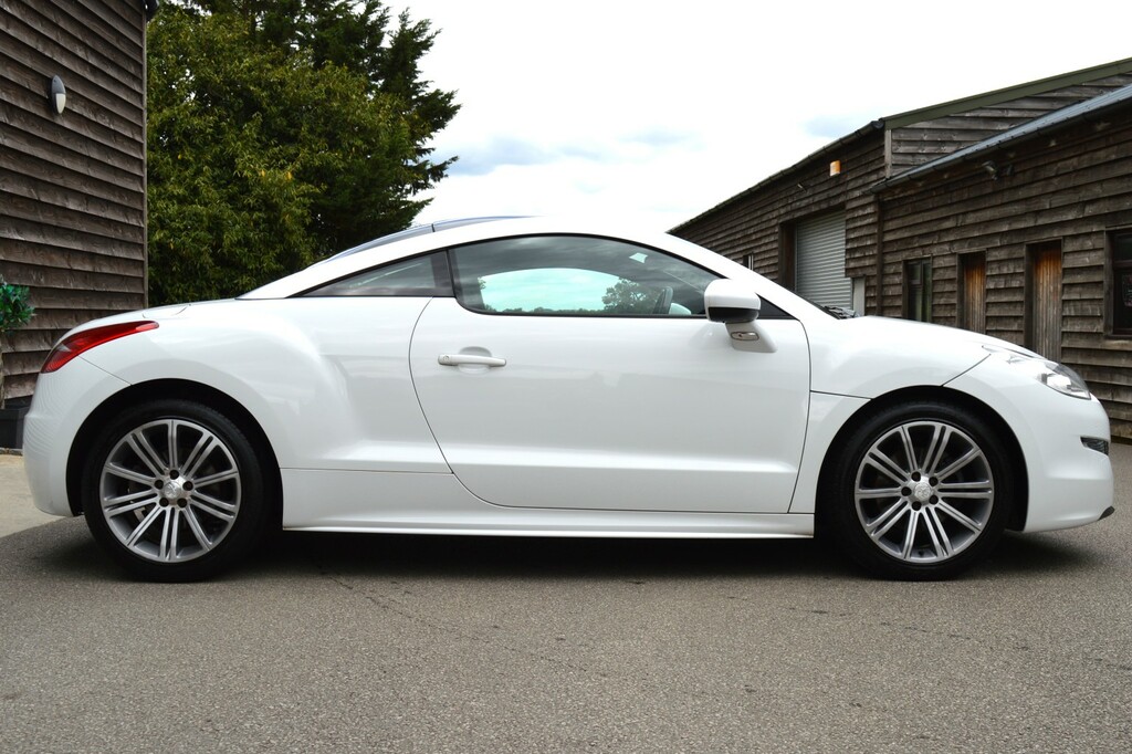 Peugeot RCZ 2.0 Hdi Sport Coupe White #3