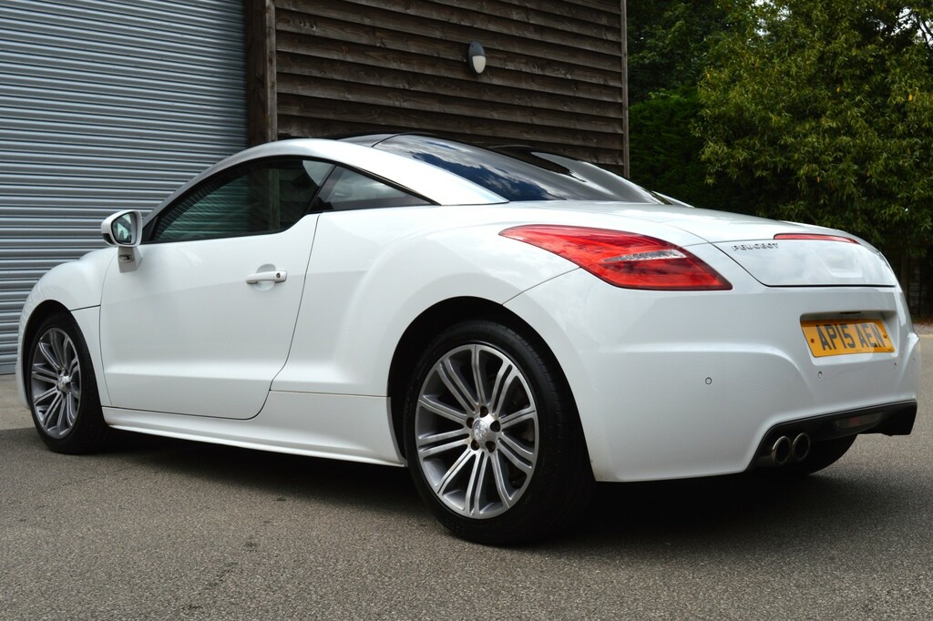 Peugeot RCZ 2.0 Hdi Sport Coupe White #5