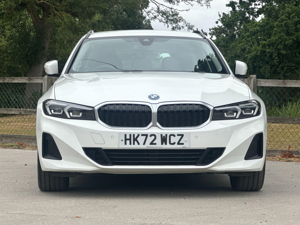 BMW 3 Series 2.0 12Kwh Sport Touring Euro 6 Ss HK72WCZ #4