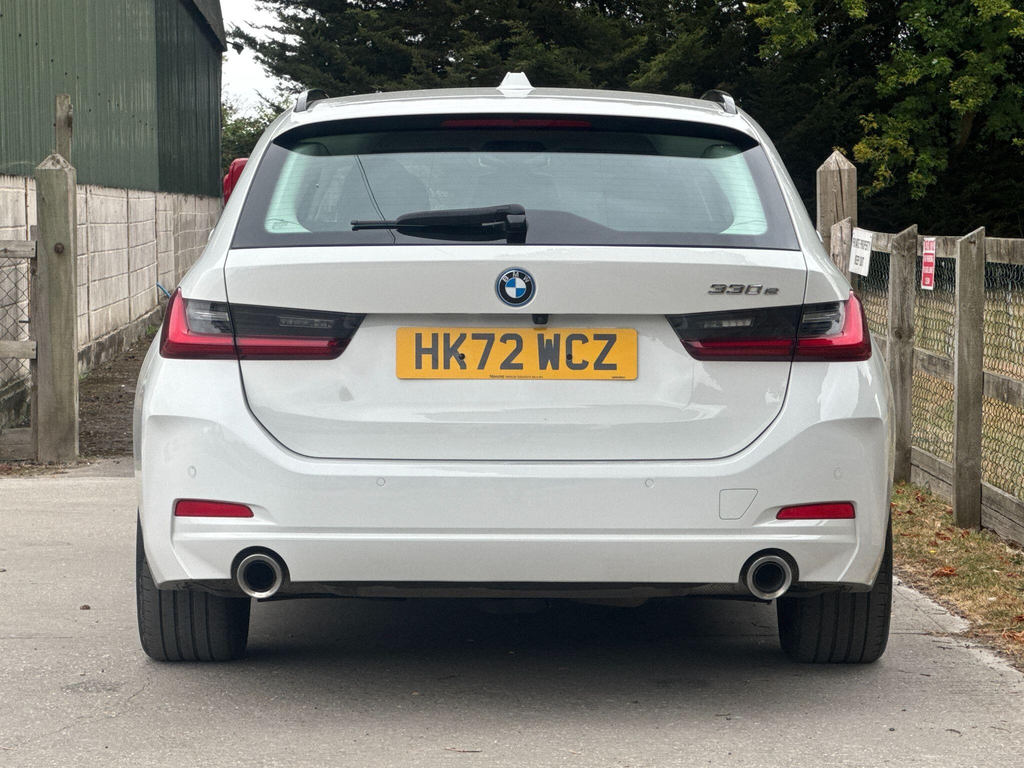 BMW 3 Series 2.0 12Kwh Sport Touring Euro 6 Ss HK72WCZ #5