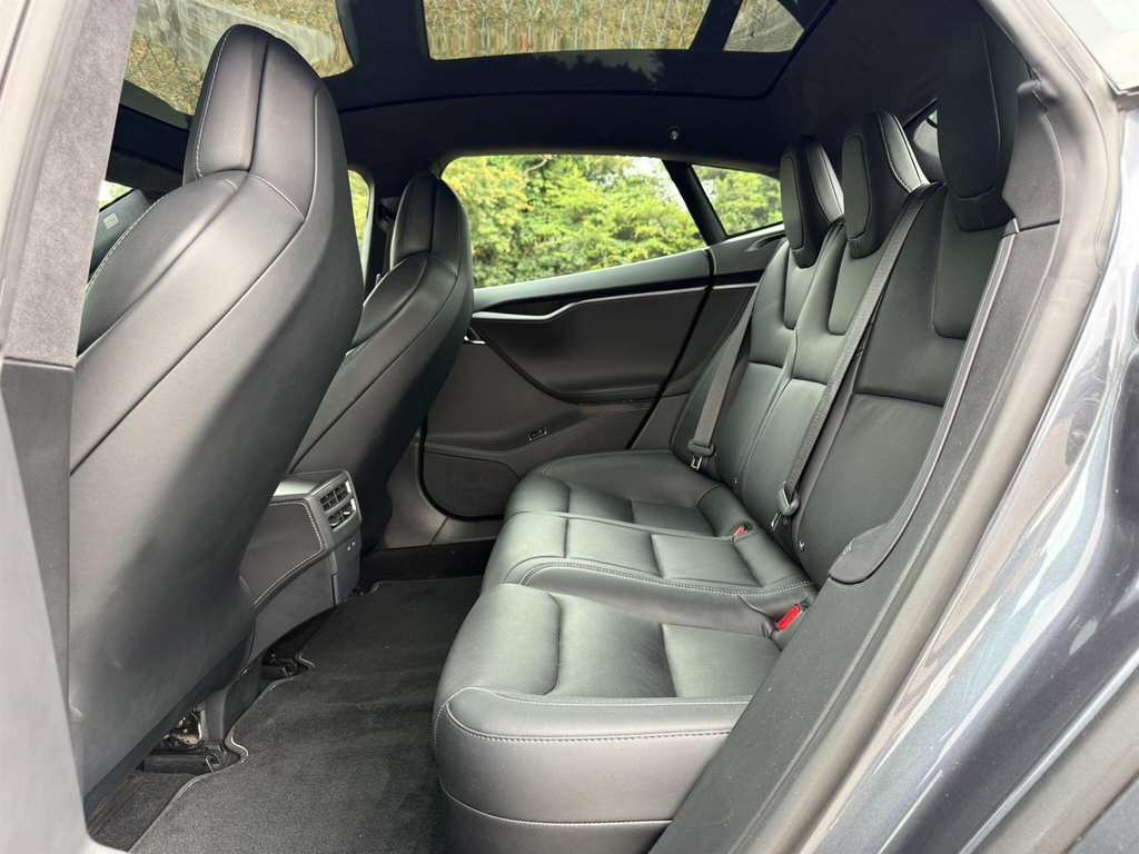 Tesla Model S 386Kw 100Kwh Dual Motor Red #14