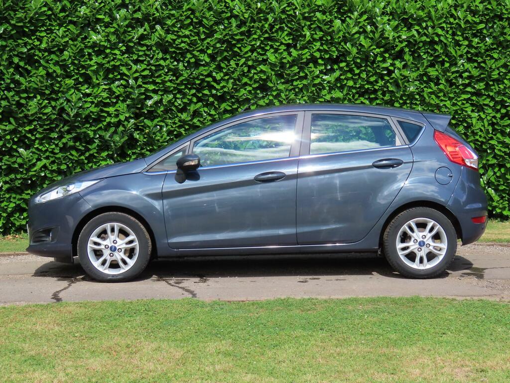 Ford Fiesta 1.0 Ecoboost 125 St-line  #4