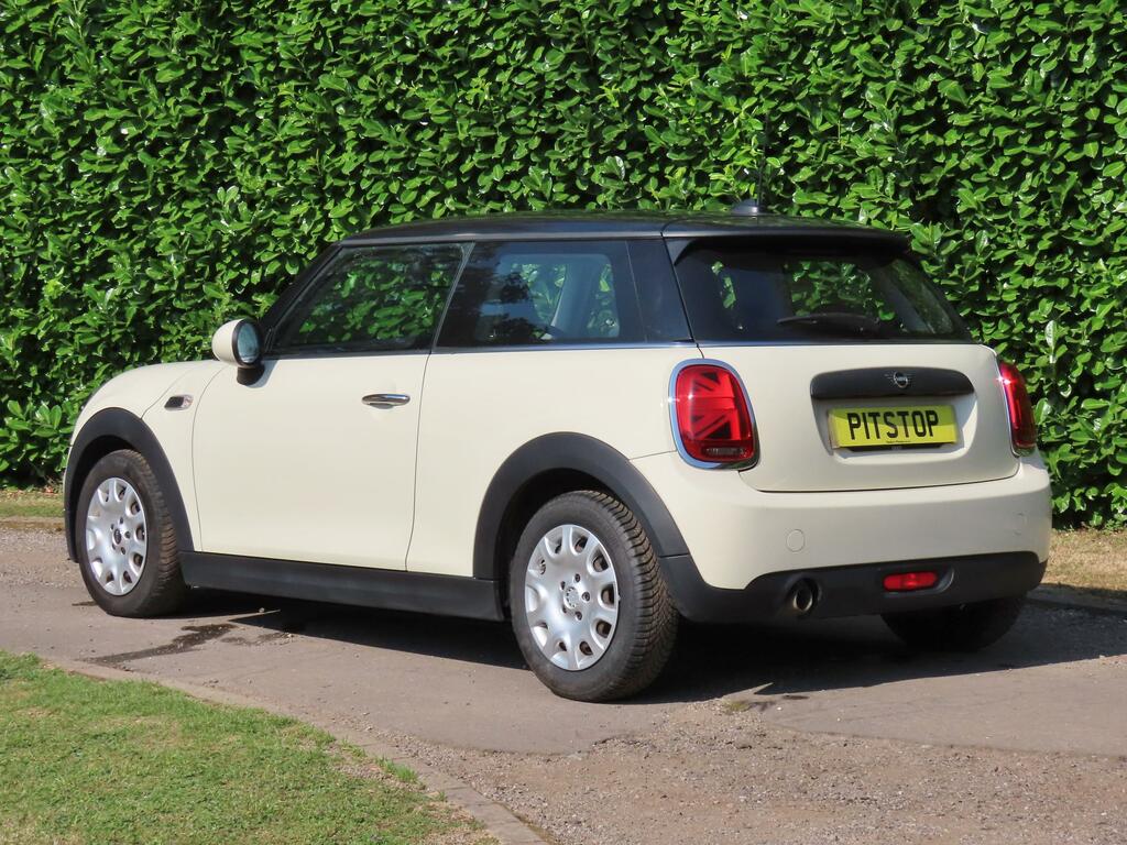Mini Hatch 1.5 One Classic Hatchback Euro 6 GN19TFZ Brown #5
