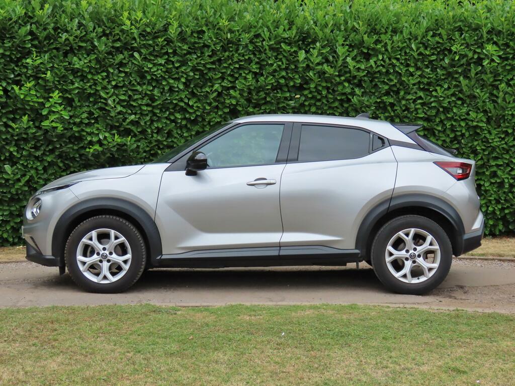 Nissan Juke 1.0 Dig-t N-connecta Suv Euro 6 LX20TVL Silver #4