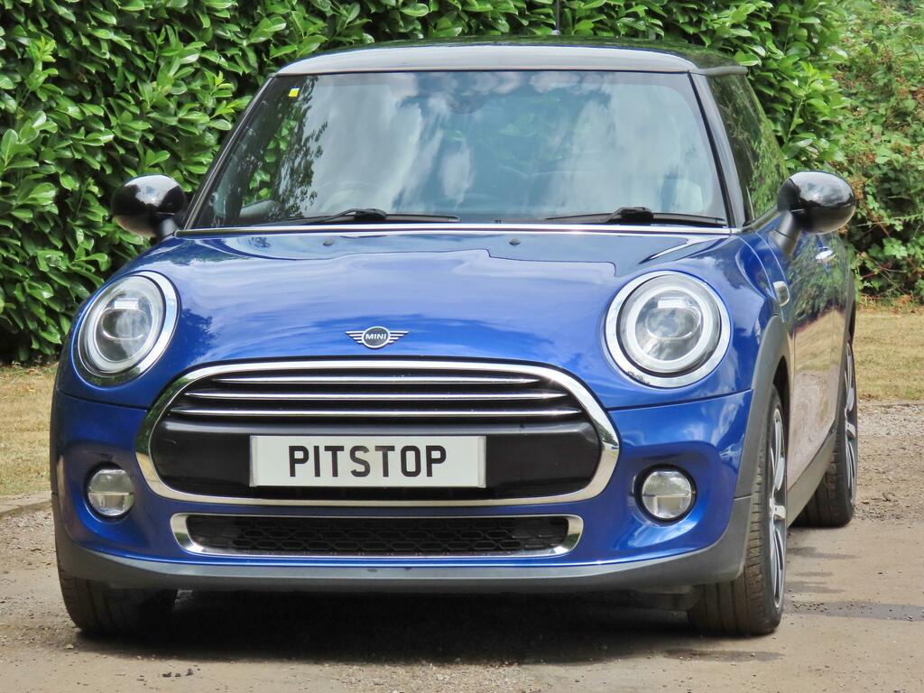 Mini Hatch 1.5 Cooper Exclusive Hatchback E Blue