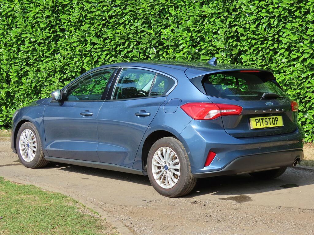 Ford Focus 1.0T Ecoboost Titanium Hatchback Blue #5